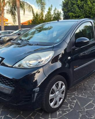 Peugeot 107 1.0 68CV 5p. Sweet Years