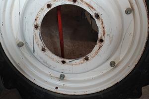 ruote strette per trattore 