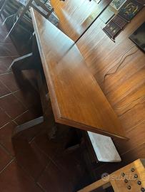 Tavolo di rovere massiccio