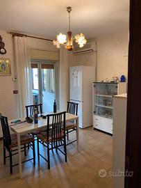 Stanza in appartamento zona Annunziata Messina