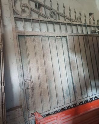 Cancello ferro battuto fino 800