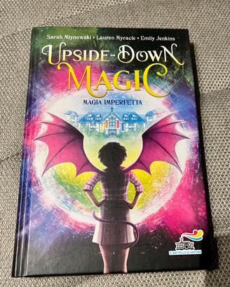 Libro “Upside down magic” Magia imperfetta