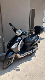 Piaggio Fly 150 2011