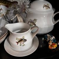 Svuoto Tutto: Servizi di Porcellana & Cristalleria