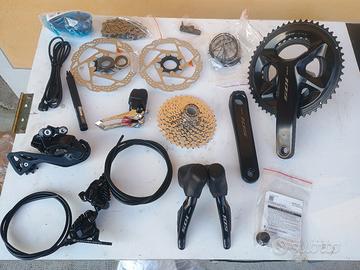 Shimano 105 di2 12v r7100 disk 