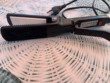 Piastra capelli Nutrisse