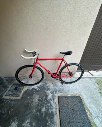 Bicicletta a scatto fisso
