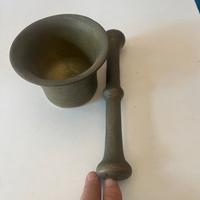 Mortaio in bronzo pressofuso