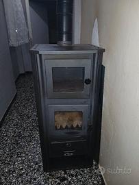 Blist STUFA A LEGNA CON FORNO