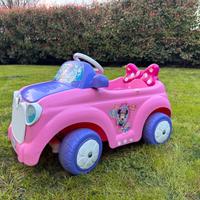 Auto elettrica per bambini Minnie Disney