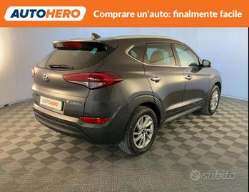 HYUNDAI Tucson HZ83758