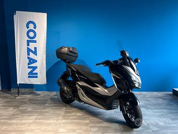 Honda Forza 300