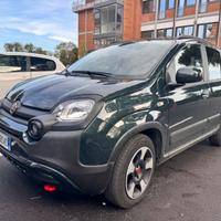 FIAT PANDA CROSS HYBRID 2023 - PARI AL NUOVO