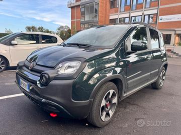 FIAT PANDA CROSS HYBRID 2023 - PARI AL NUOVO