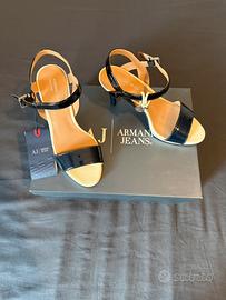 Sandali Armani Jeans neri vernice tg 35 nuovi