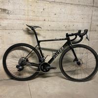Factor 02 vam sram force e taps AXS  TG S
