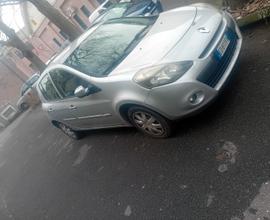 RENAULT Clio 3ª serie - 2010