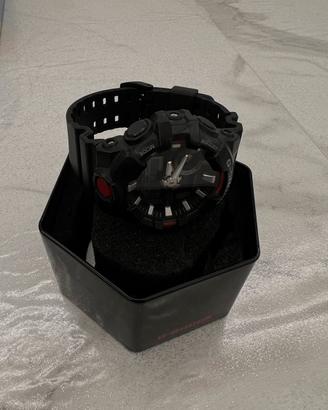 Casio G-Shock GA-100 Nero/Rosso