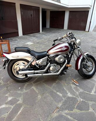 Suzuki Marauder VZ 800
