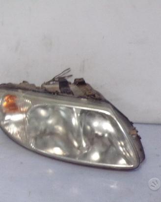 Faro Anteriore Destro Chrysler Grand Voyager 2004
