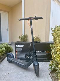 🛴 Segway ES2-Pro 2025 – Come Nuovo