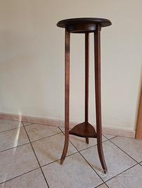 Porta vaso/ piedistallo in legno scuro 
