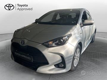 Toyota Yaris 1.5 Hybrid 5 porte Active