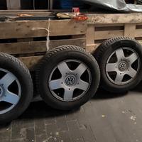 cerchi originali golf 4 15" +gomme Michelin 