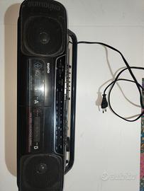 radio boombox Sanyo mw739f surround molto potente 