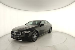 MERCEDES-BENZ E 200 d Advanced auto