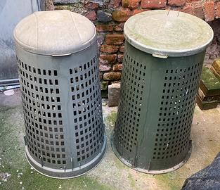 Porta sacchi,bidoni,pattumiera