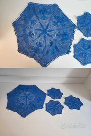 Set 4 centrini blu fatti a mano all'uncinetto