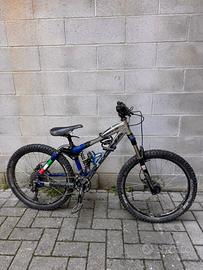 Mtb kona stinky ragazzo 24