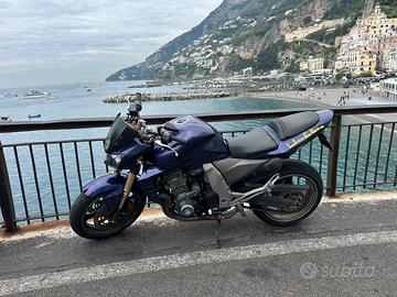 Kavasaki Z1000