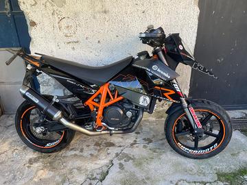 Ktm 690 super motard