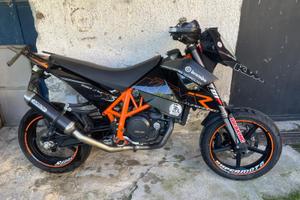 Ktm 690 super motard