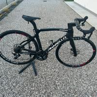 Pinarello dogma f12 disc