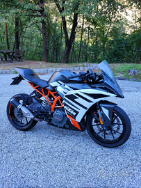 Ktm rc 390 2021