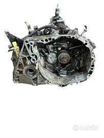 Cambio 6 Marce Dacia Duster 1600 benzina 2010/2017