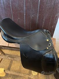 Sella Equitonic 17’’ in cuoio nero