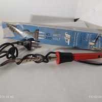 saldatore elettrico a stagno della marca Jet. 