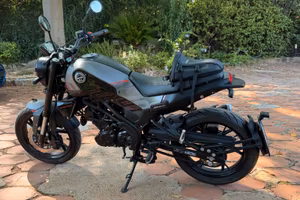 Benelli Leoncino 125cc