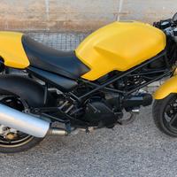 Ducati Moster 600