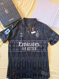 Maglia Ac Milan x Pleasures edizione limitata