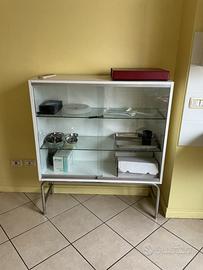 Mobile medico vetrina bianco due ante scorrevoli
