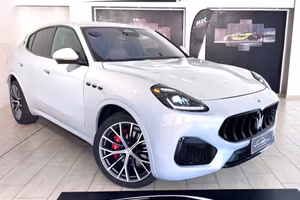 MASERATI GRECALE MODENA 330CV AGOSTO APERTI 26.000