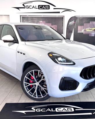 MASERATI GRECALE MODENA 330CV AGOSTO APERTI 26.000