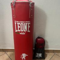 Sacco da Boxe e guanti