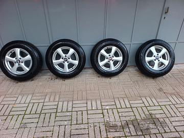 Pneumatici invernali-gomme da neve 215/70 R16 100T