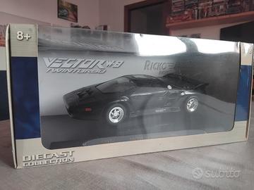 Vector W8 twin turbo-Ricko